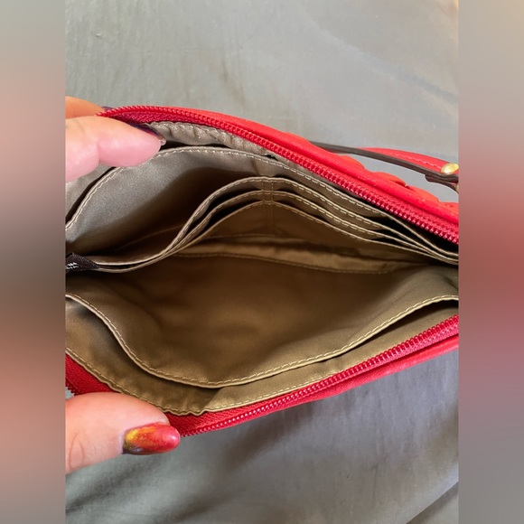 COACH QUILTED CHEVRON MADISON WALLET WRISTLET CLUTCH 70TH ANNIVERSARY RED - Picture 4 of 4